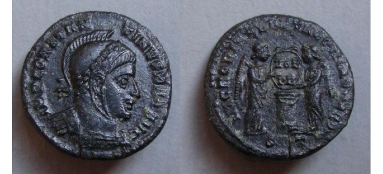 Constantine the great - with helmet (S2062) - VICT LAETAE PRINC
